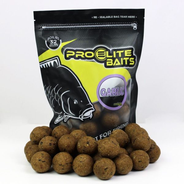 BOILIES 32MM GARLIC PROELITE BAITS