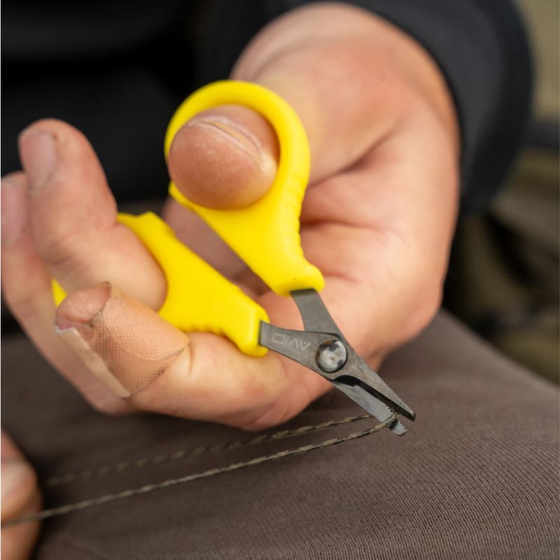 AVID TOOL SET KIT AGUJAS + TIJERAS Imagen 6